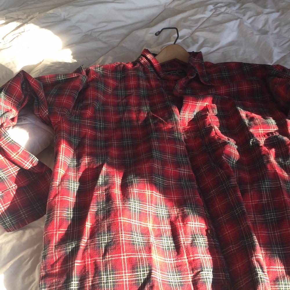 Men’s L Abercrombie all cotton long sleeved shirt